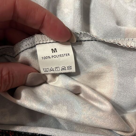 Temu Floral Tube Top - Picture 4 of 4